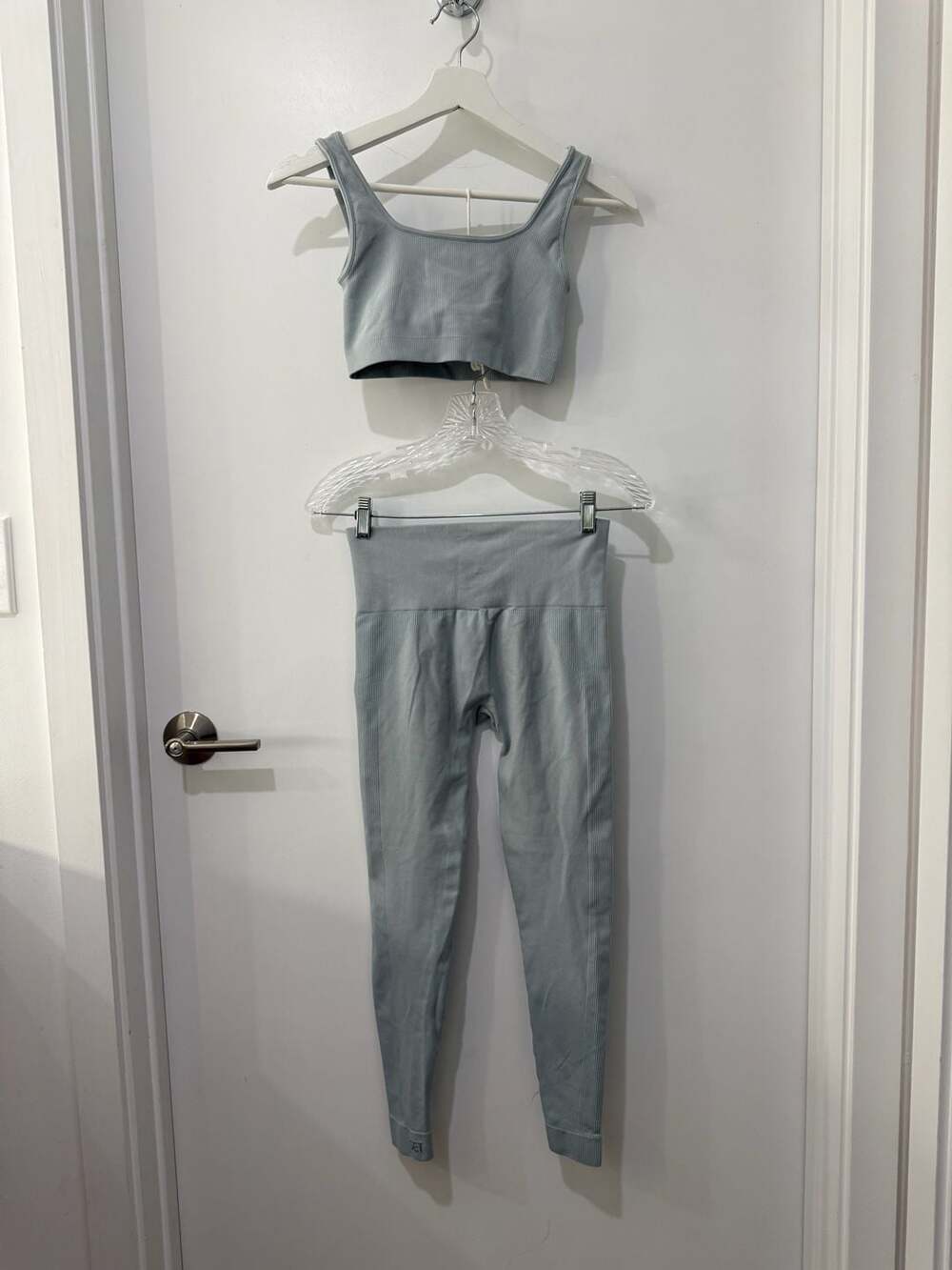 SET Active Sculptflex Ribbed Two-Piece Workout Set - Picture 2 of 13